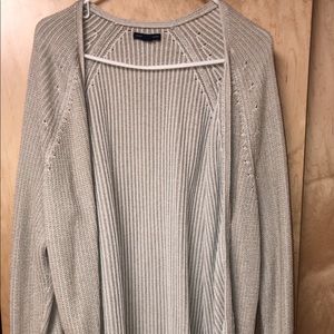 Oatmeal cardigan with pockets!!